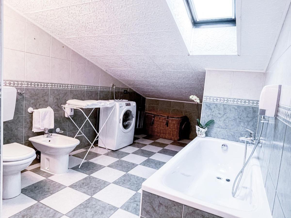 Myhouse Inn Torino - Affitti Brevi Italia Collegno Dış mekan fotoğraf